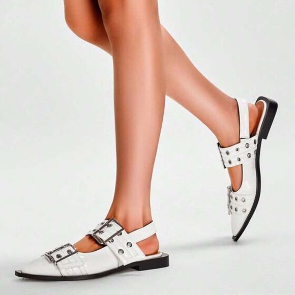 NWB CUSHIONAIRE Women 8 White Patent Silver Buckle Point Toe Flats Shoes - Picture 2 of 6